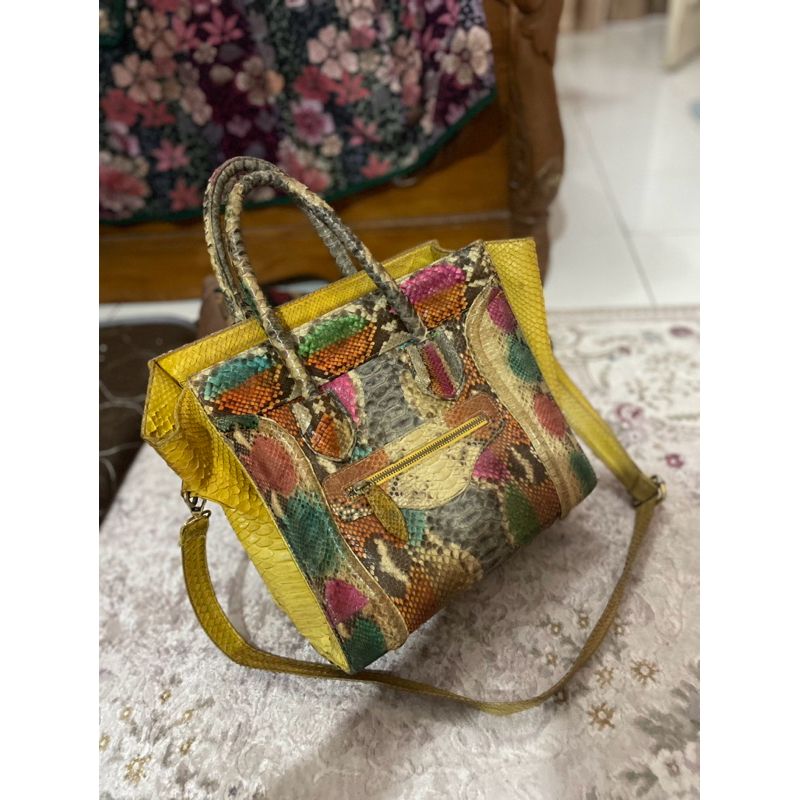 Tas preloved kulit ular asli