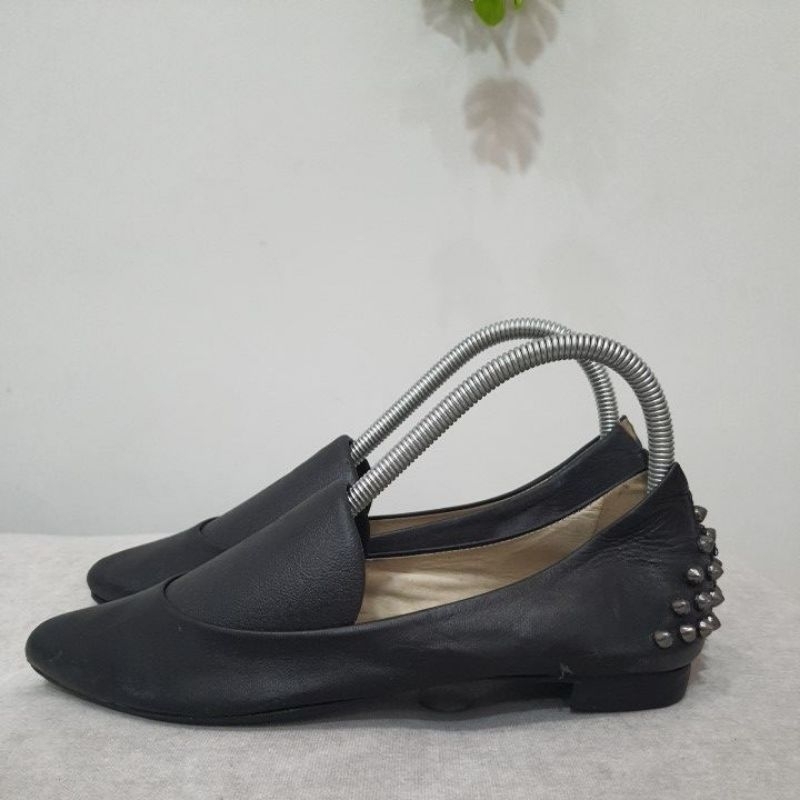 Sepatu Pantofel wanita second merk Alexander Mcqueen