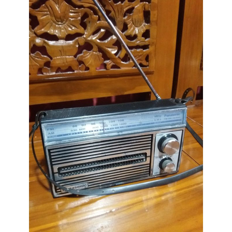 Radio Pocket Kotak Panasonic RF 5250