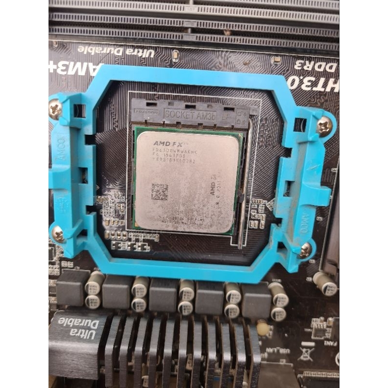 Motherboard Gigabyte GA-970A + AMD FX 6300. Bonus Cooler Tower