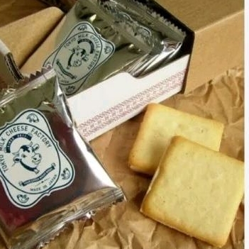 

TOKYO MILK CHEESE SALT & CAMEMBERT SATUAN