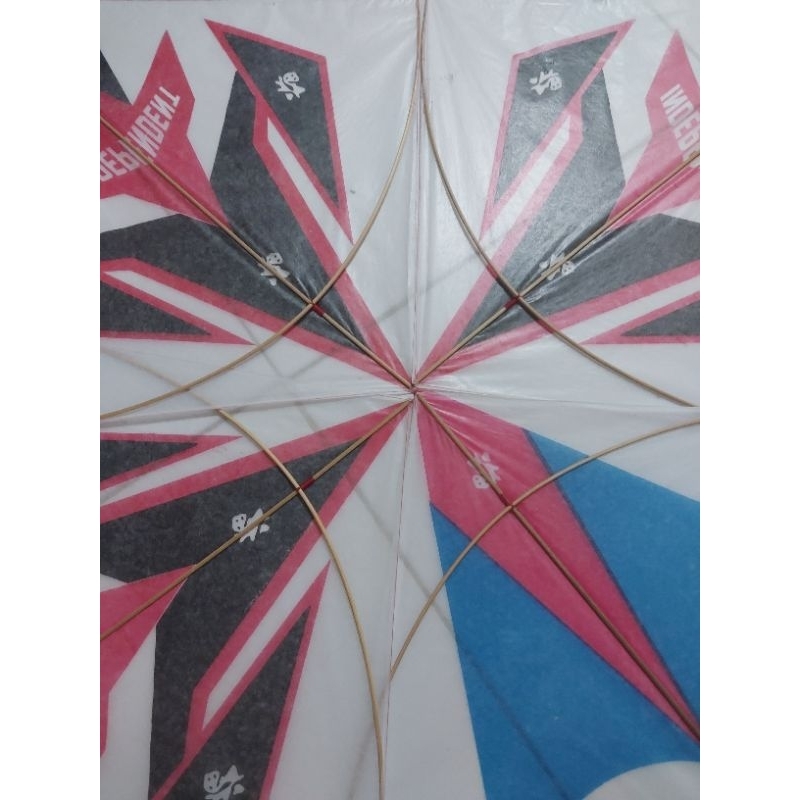 Layangan Sukhoi Super Lilitan Apus