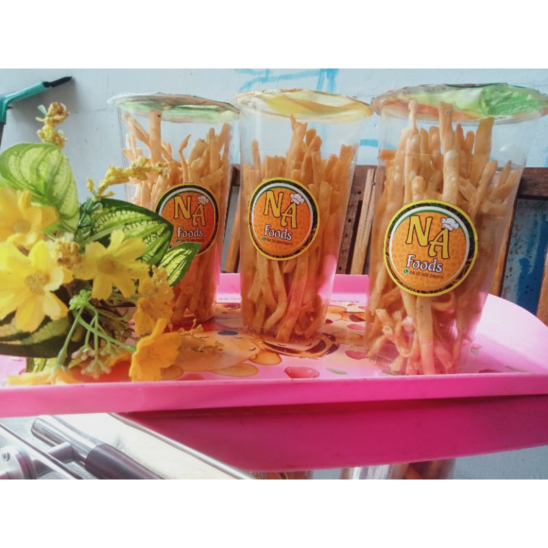 

Stik bawang seledri renyah gurih netto 90 g