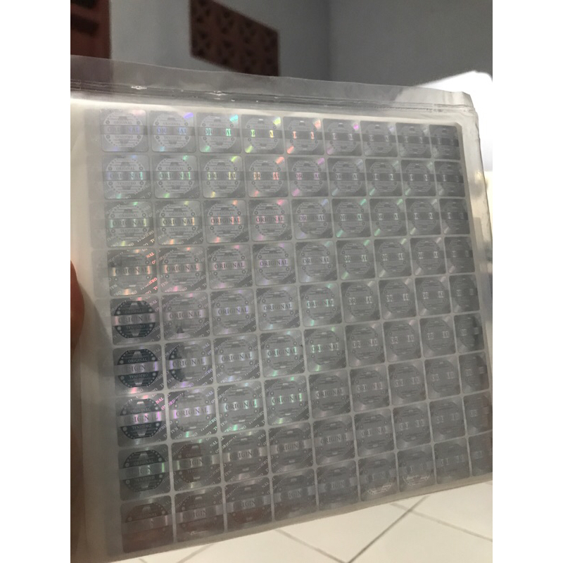 

Stiker Hologram kotak silver