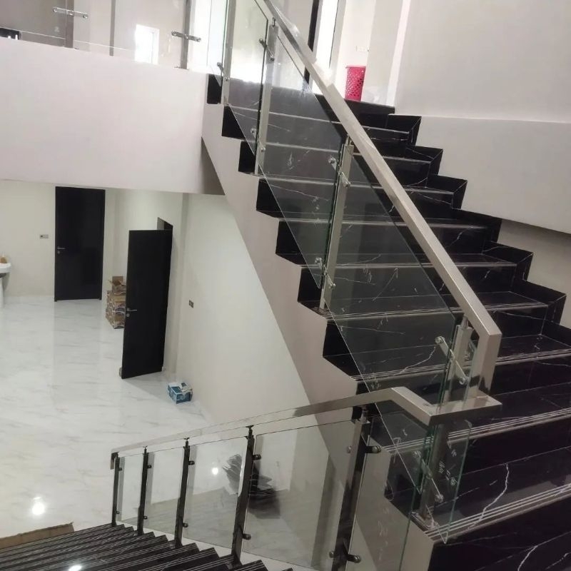 Railing Tangga Kaca Stainless Steel Pemasangan Bandung Raya