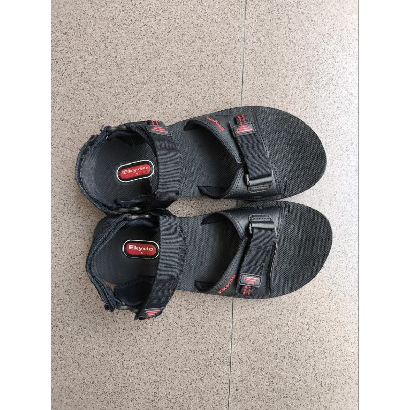 Sepatu gunung Ekydo Carvil size 40