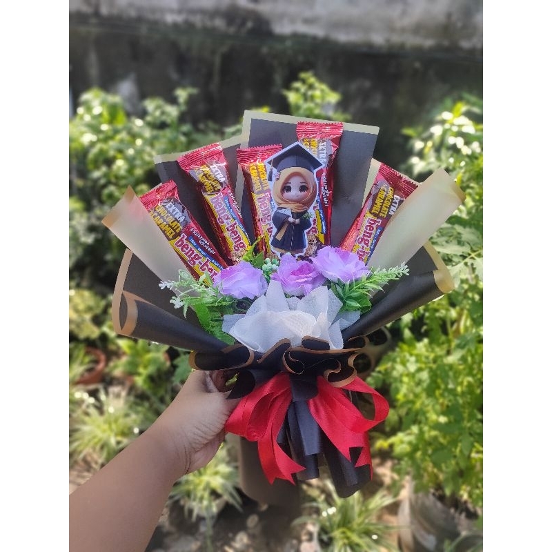 

buket wisuda murah buket Snack buket kelulusan Buket ulang tahun kado hadiah bisa custom