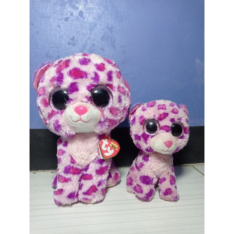 Mabel Kucing pink TY