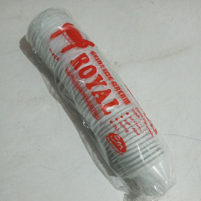 Cup Mini 50ml Merk Royal Warna Putih Susu Isi 50 Pcs