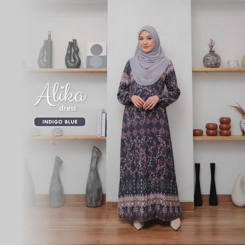 Alika Dress