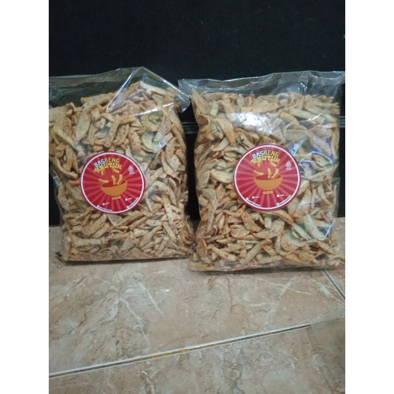 

Basreng krutuk 1/2 kg pedas daun jeruk beli 2 gratis 1
