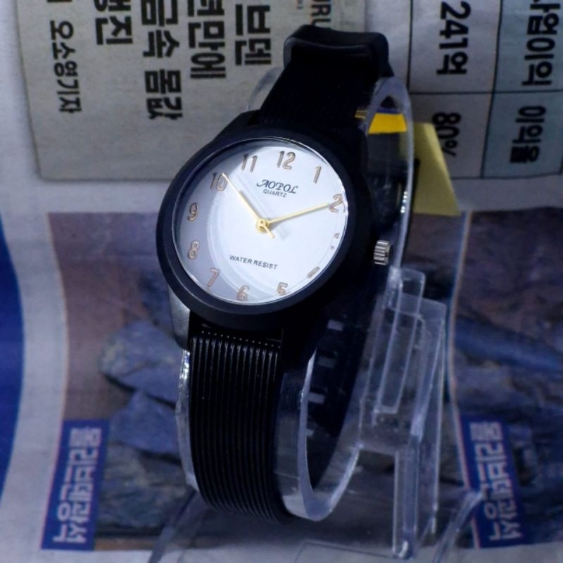 Navicheshop Jam Tangan Wanita AOPOL Rubber Strap Anti air