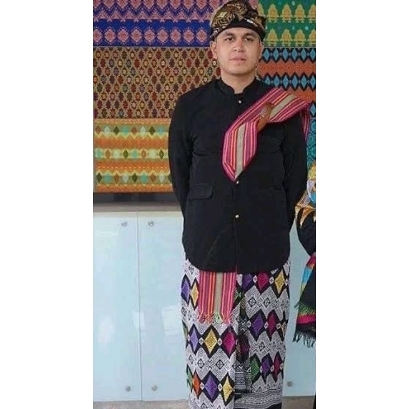BAJU ADAT PRIA LOMBOK || BAJU ADAT LAKI LAKI LOMBOK || BAJU ADAT KHAS LOMBOK