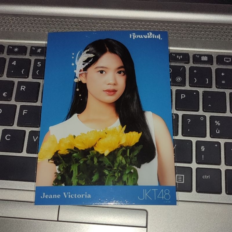 PHOTOPACK JEANE JKT48 FLOWERFULL