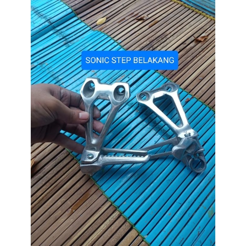 Footstep belakang honda sonic /power step sonic/dudukan step belakang