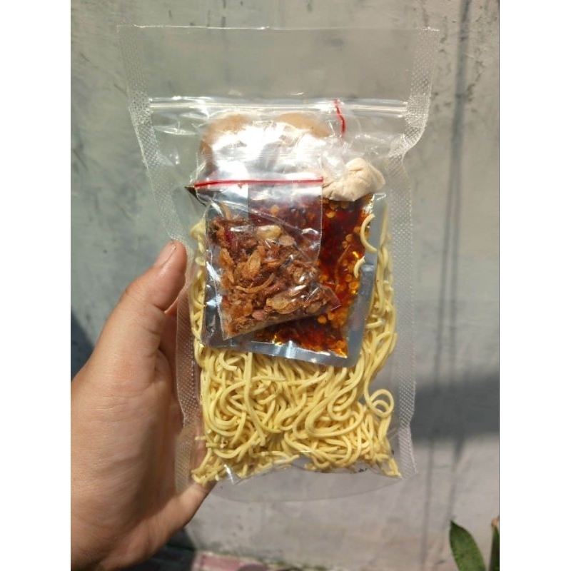 

Mie Gacoan/ Mie Jebew Pedas Poll Premium