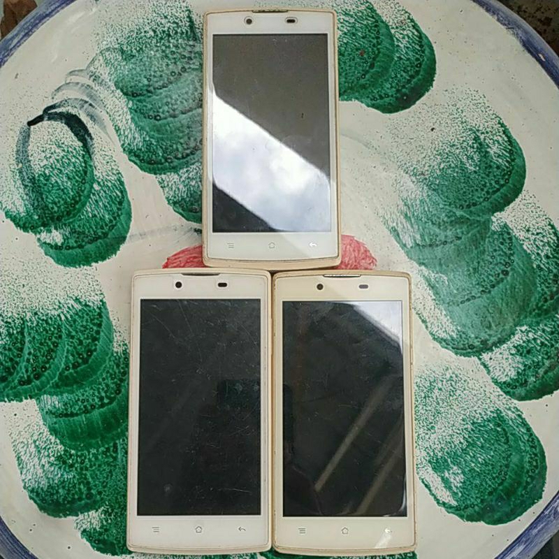 LCD PLUS HOUSING OPPO R831/R831K