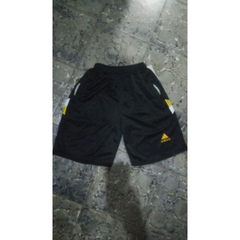 celana pendek color diadora adidas xl Olahraga