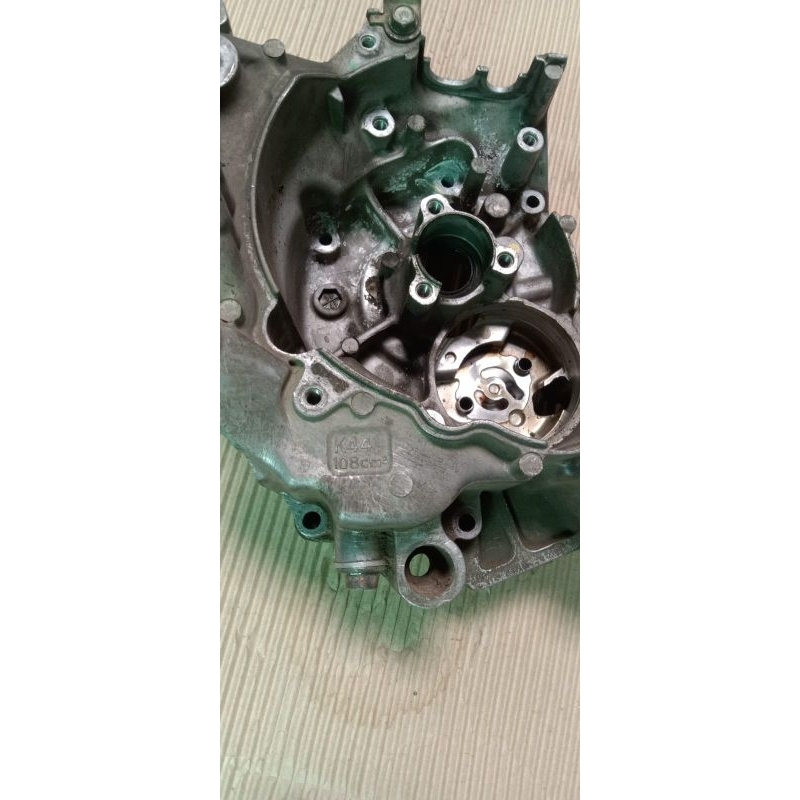 CRANKCASE KANAN BEAT ESP ORIGINAL KRENGKES KARTER BLOK MESIN KANAN SCOOPY