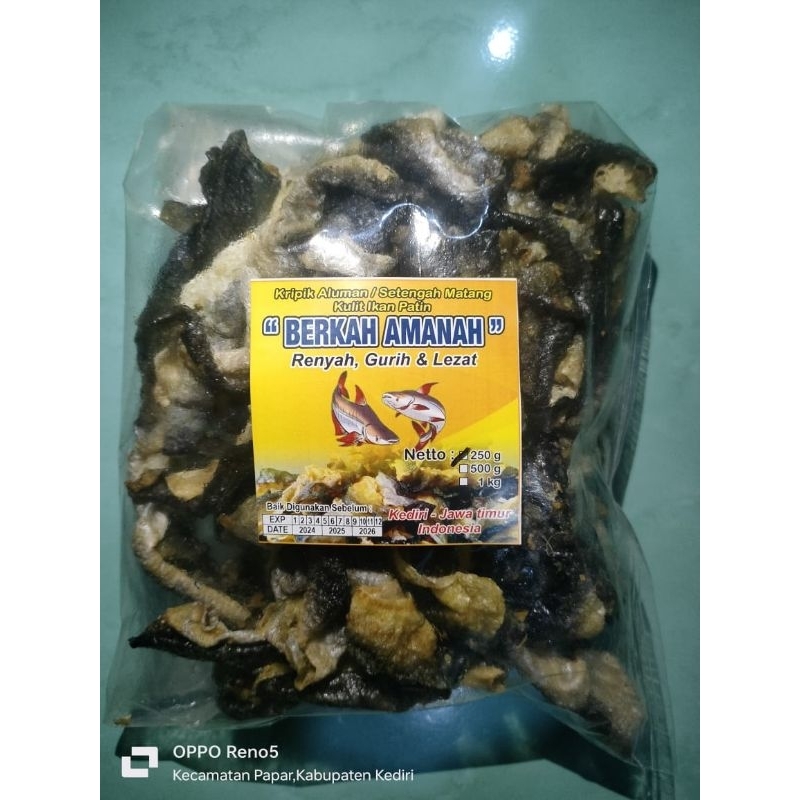 

Krecek Kripik Kulit Ikan Patin Aluman/Setengah Matang 250gram