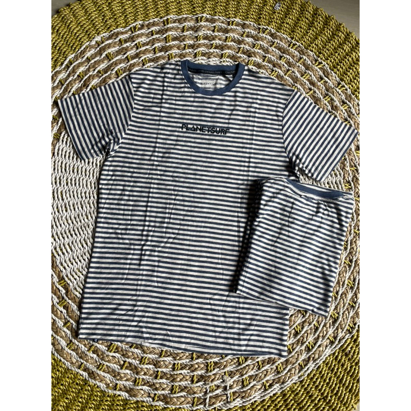 PLANET SURF kaos pria original