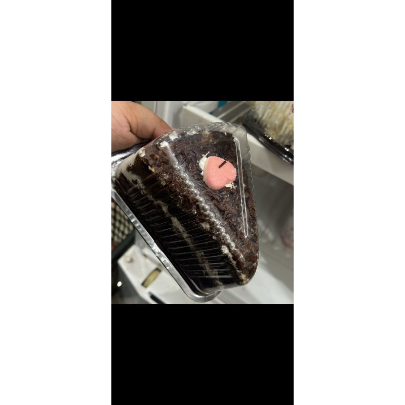 

SLICE CAKE