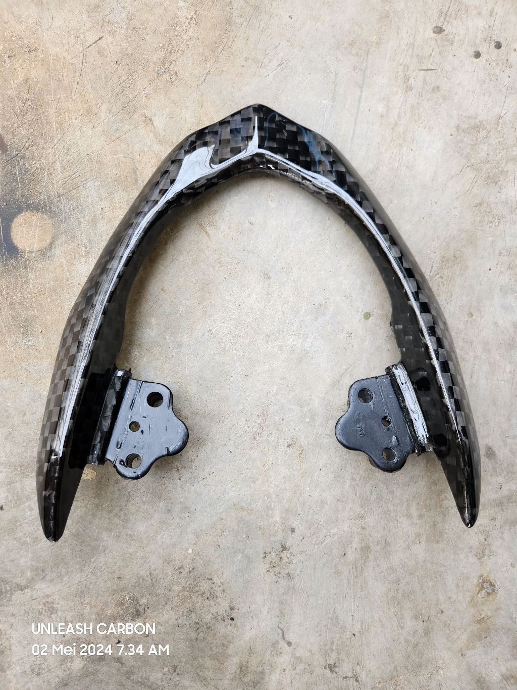 Behel Beat New Street Led Carbon Kevlar