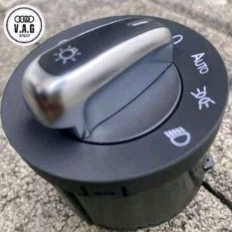 Switch Lampu VW Golf MK5 / VW Golf MK6 / VW Tiguan