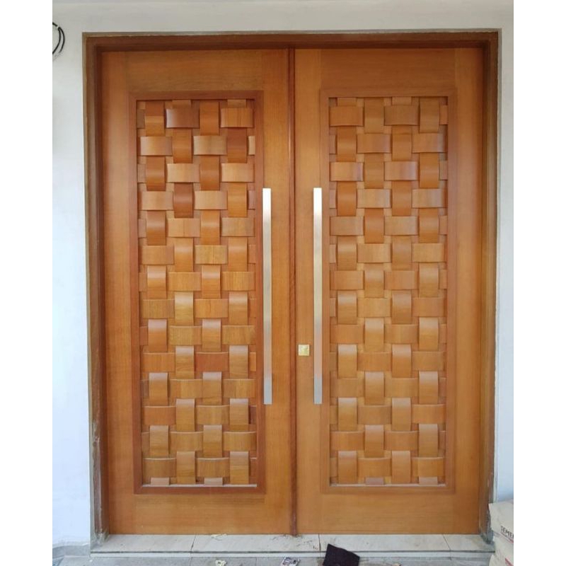 pintu rumah motif anyaman