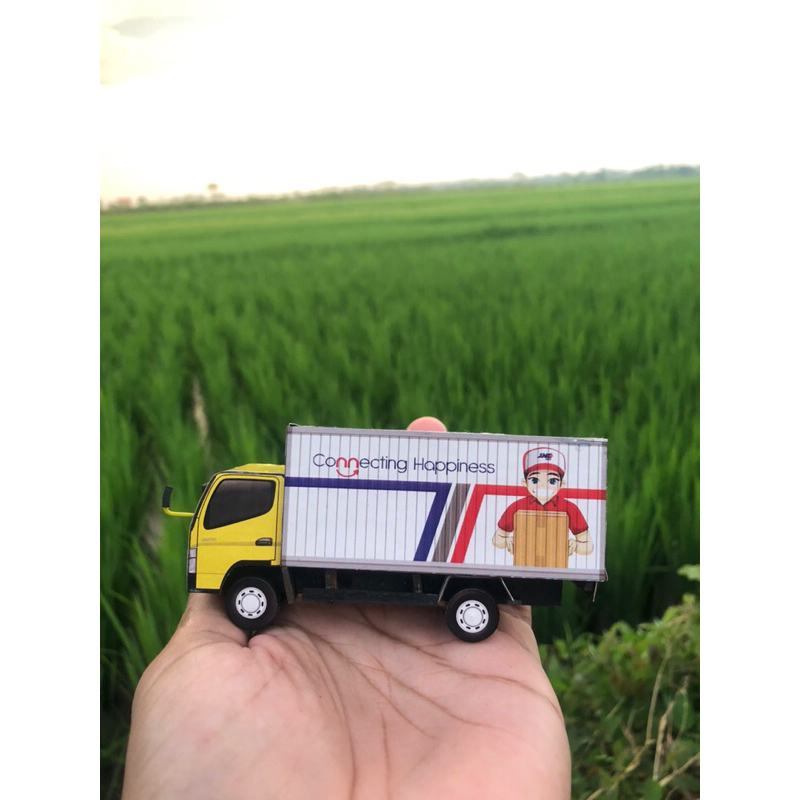 Miniatur Truk Canter Box Ekspedisi