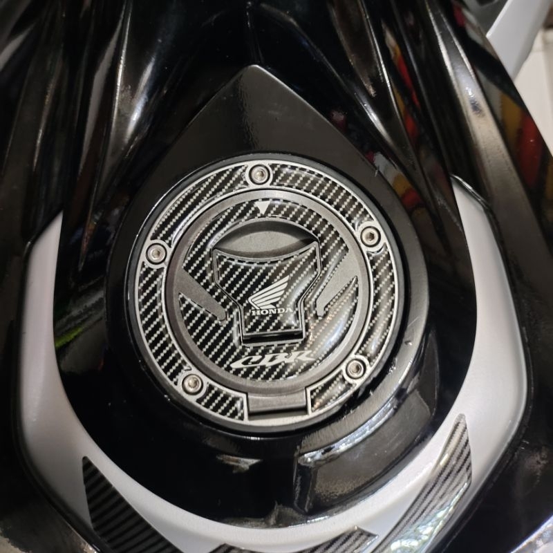 emblem stiker tutup tangki cbr 150 r new cbr 250rr//tutup tangki cbr