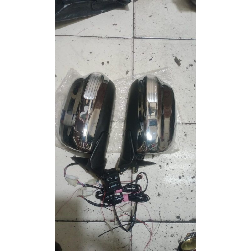 Spion kijang kapsul elektrik retract