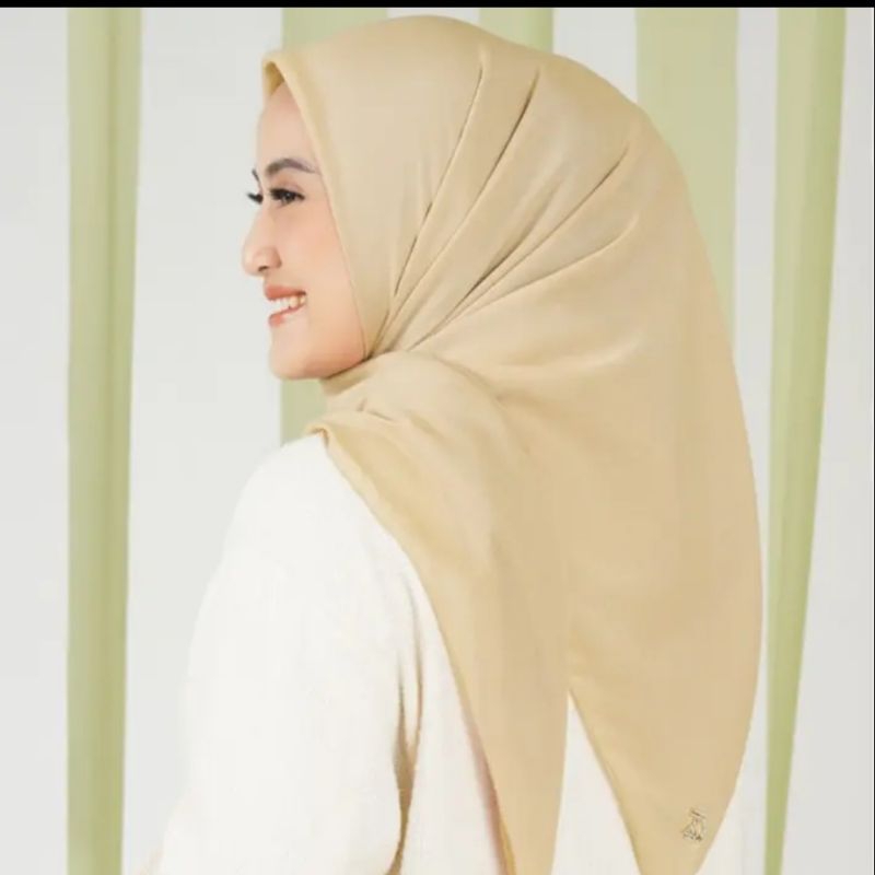 ZYTADELIA Day-to-day scarf series