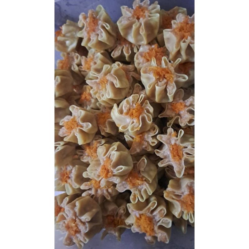 

cwmilan dimsum isi 6 pcs frozen food