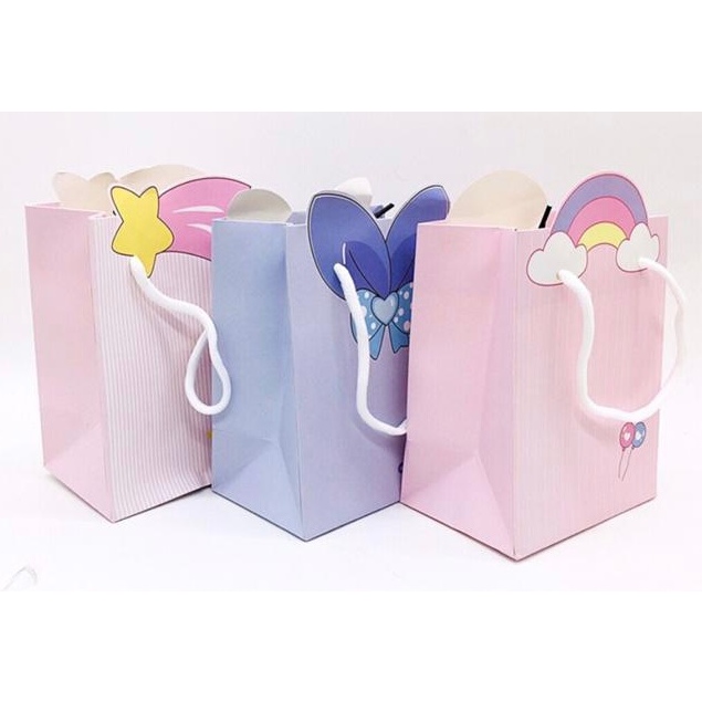 

PAPER BAG VERTIKAL POND / TAS KANTONG KADO / GOODIE BAG SOUVENIR