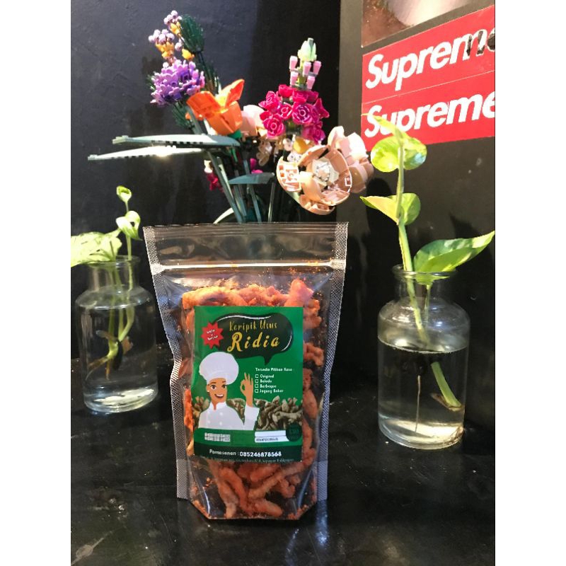 

Keripik usus ayam 130 gram gurih dan renyah rasa balado