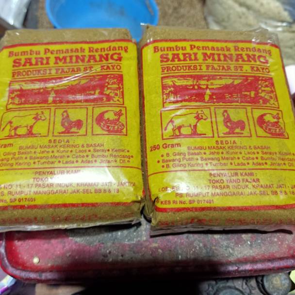 

Instan sari minang rendang Bumbu rendang bumbu pemasak rendang sari Minang 25 gr