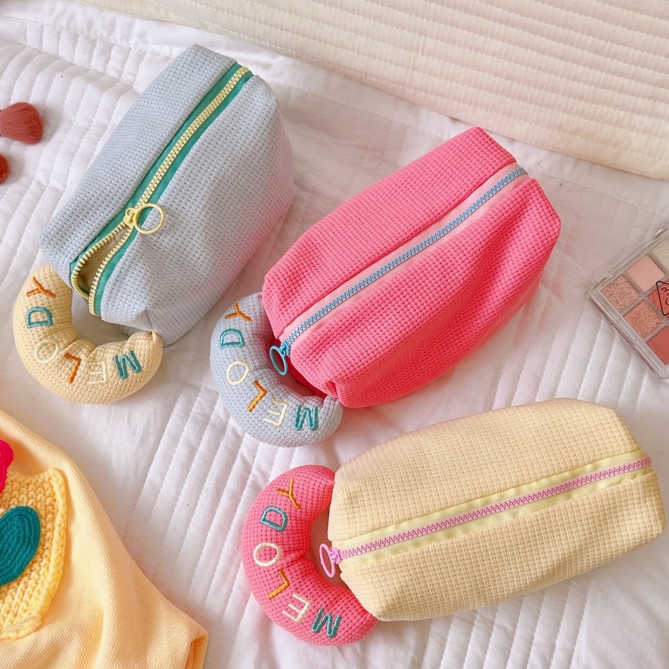 

Produk Spesial Mismi Alina Pencil Case Tas Kosmetik Kotak Pensil Cute Sekolah Perempuan Trendy PC4A