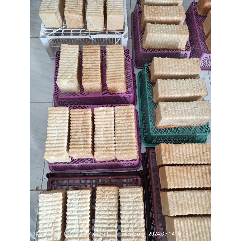 

ROTI BAKAR BANDUNG KASINO | ORIGINAL TASTE ( UKURAN 20X8X8 )