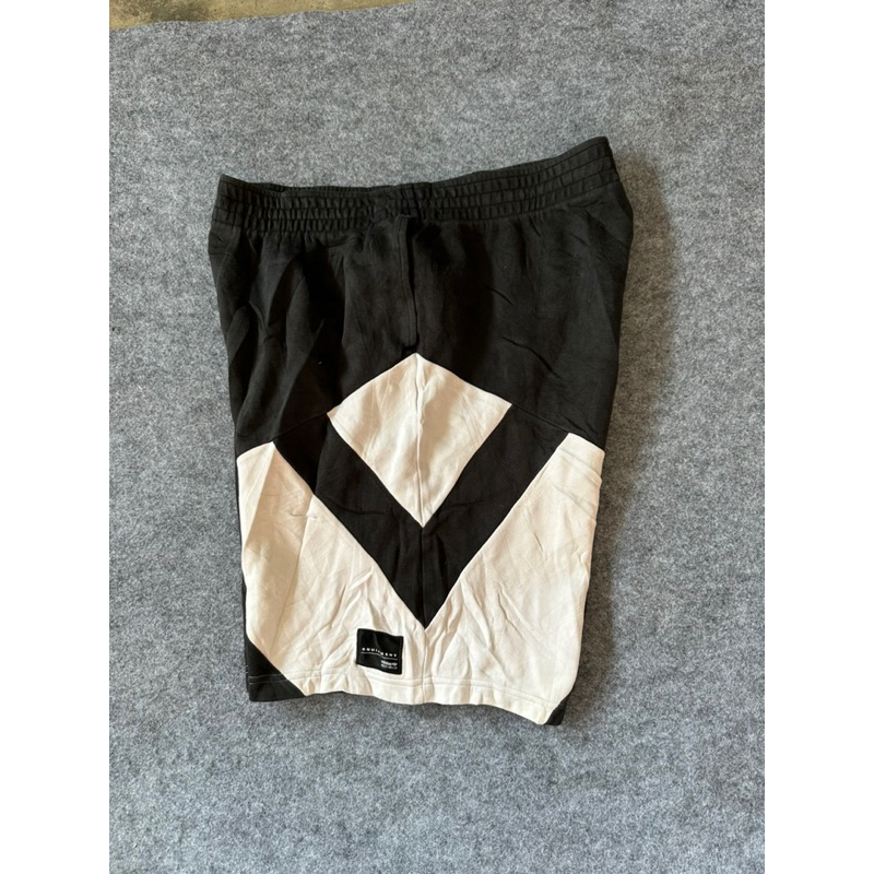 CELANA PENDEK ADIDAS SECOND