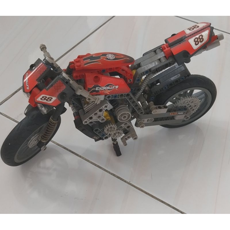 MAINAN BRICK DECOOL 3353 KING STEERER MOTORCYCLE BRICK SEPEDA MOTOR PRELOVED ( BUKAN LEGO ORI)