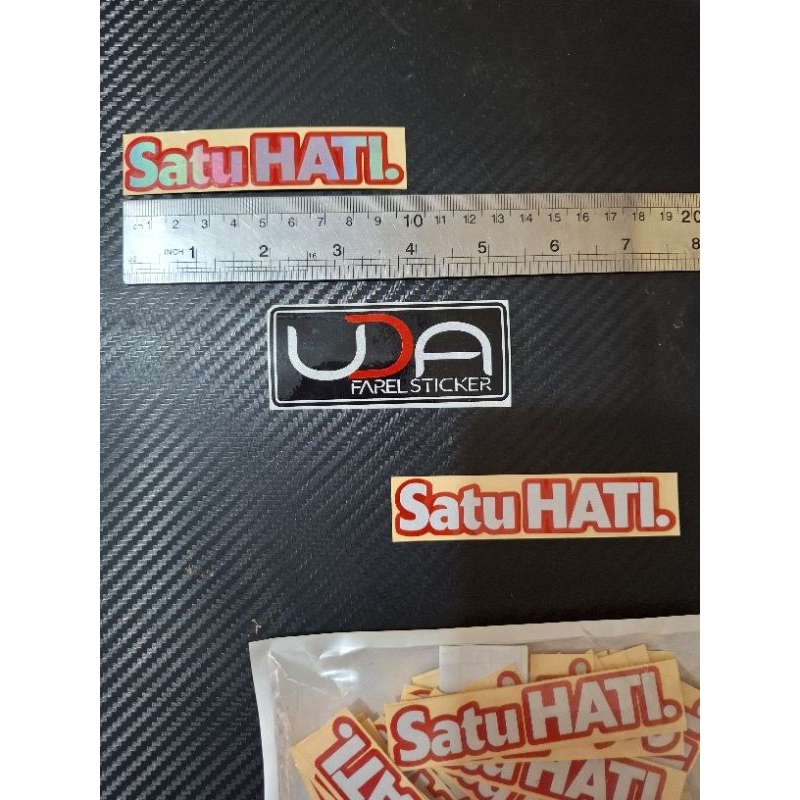 

STICKER CUTTING SATU HATI STICKER CUTTING MOTOR HELM DLL