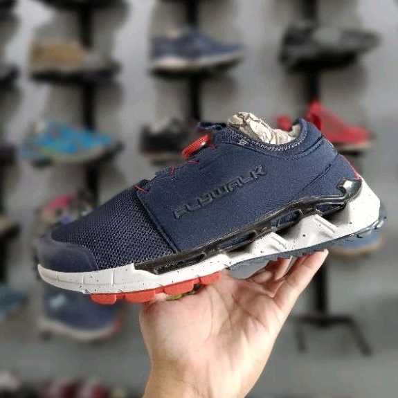 Sepatu Outdoor Boa K2 Flywalk 42,5