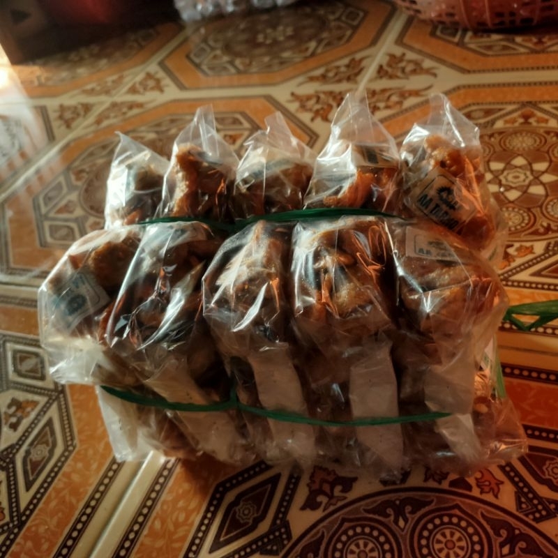 

krupuk jengkol