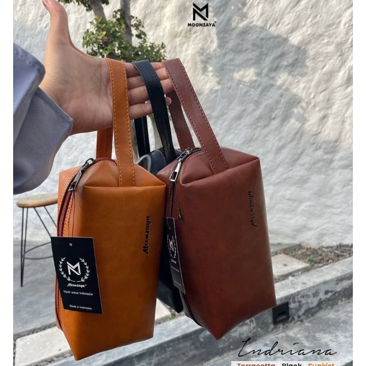 KODE Q32H Pouch Waterproof Leather Sintetis Indriana dompet HP tempat pensil tempat mukena travellin