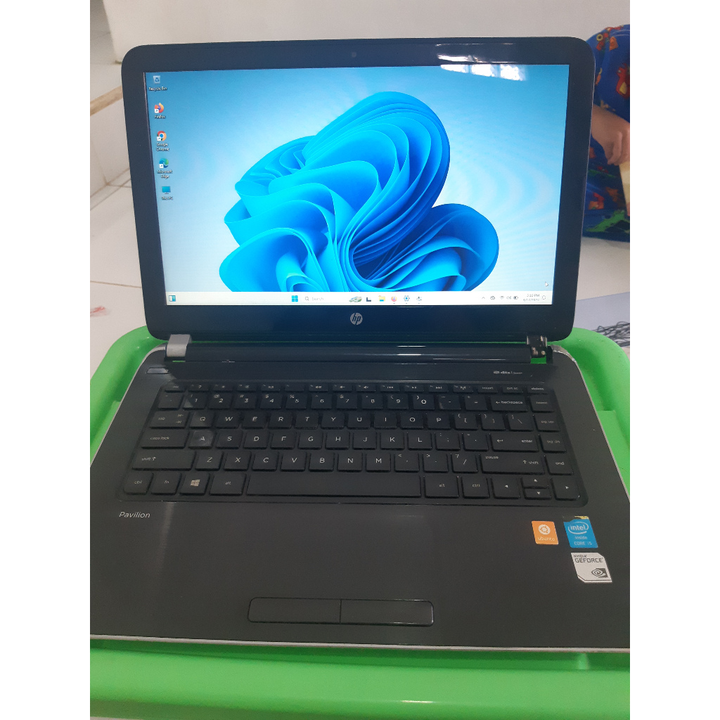 Laptop HP Pavilion 14-n038TX