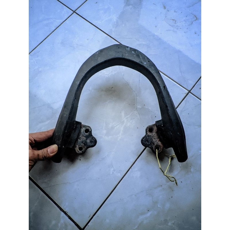 Behel Belakang Motor Honda Beat Fi Beat popOriginal Cabutan