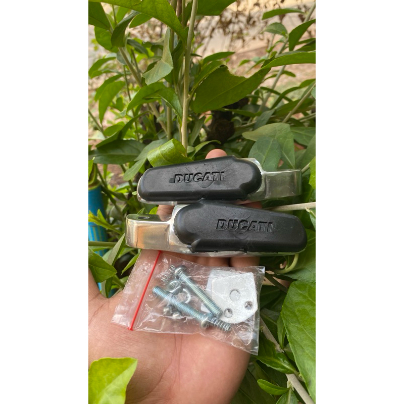 POSTEP DUCATI KARET POSTEP DUCATI UNIVERSAL POSTEP DUCATY UNIVERSAL