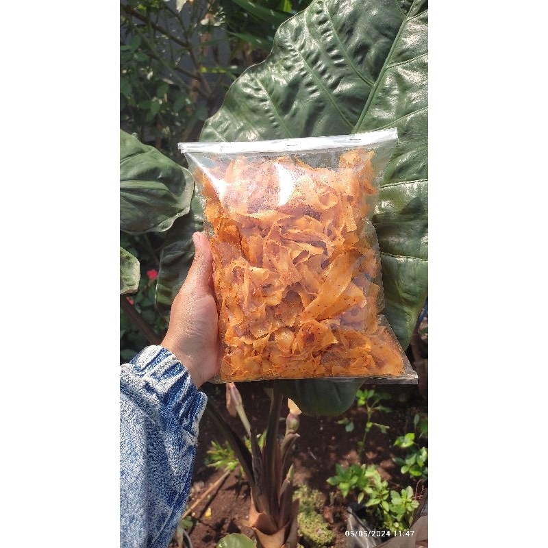 

KERIPIK SINGKONG KRIWIL IBU FAHRI / KERIPIK SINGKONG PEDAS / KERIPIK PEDAS