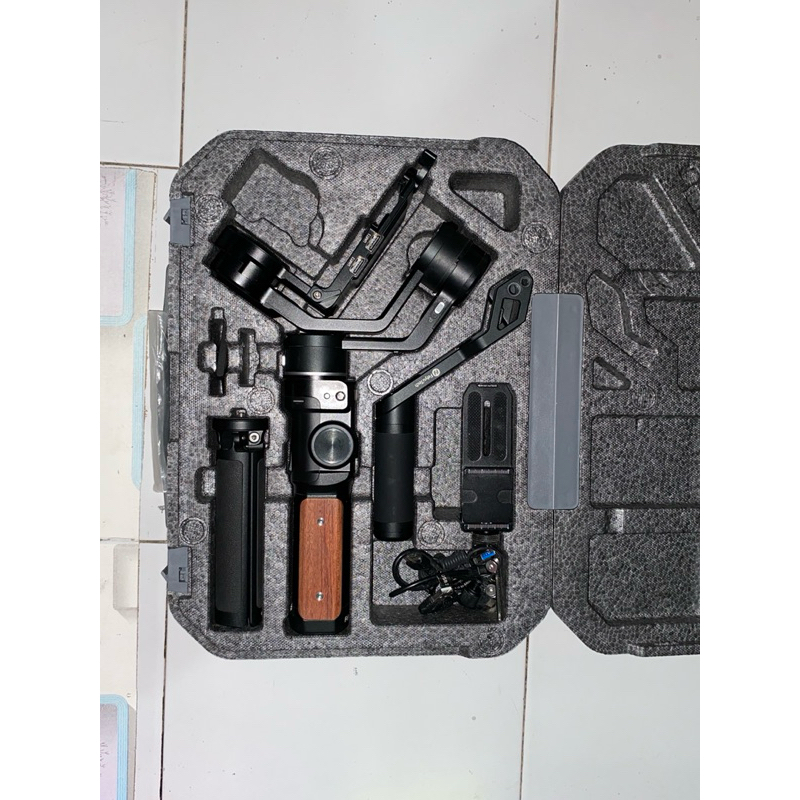 gimbal /stabilizer kamera mirrorless NEW FEIYUU AK2000s 3 Axis-Hanheld Second